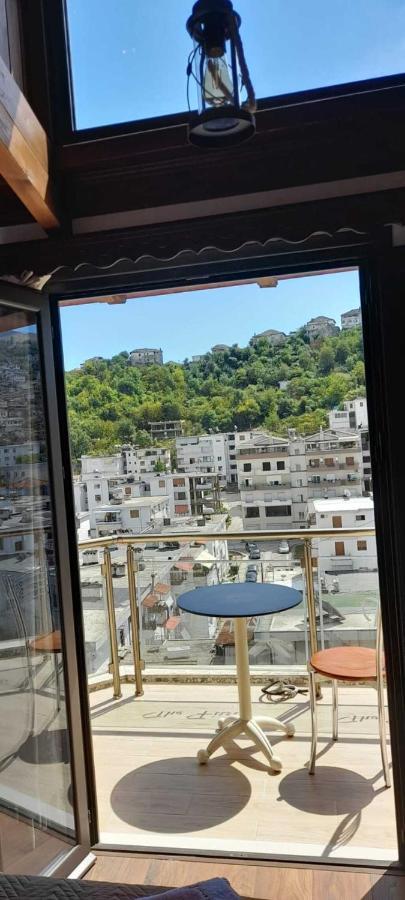 Hotel The First Gjirokastër Eksteriør bilde