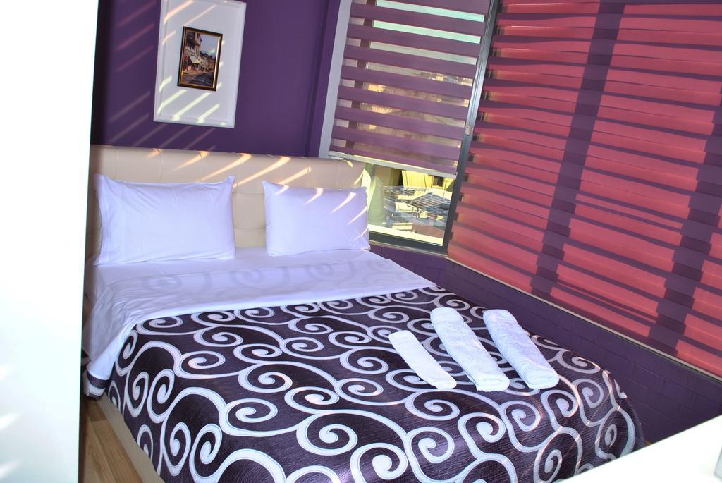 Hotel The First Gjirokastër Eksteriør bilde