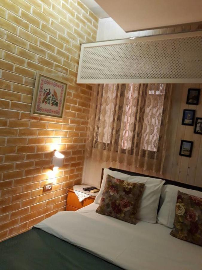 Hotel The First Gjirokastër Eksteriør bilde